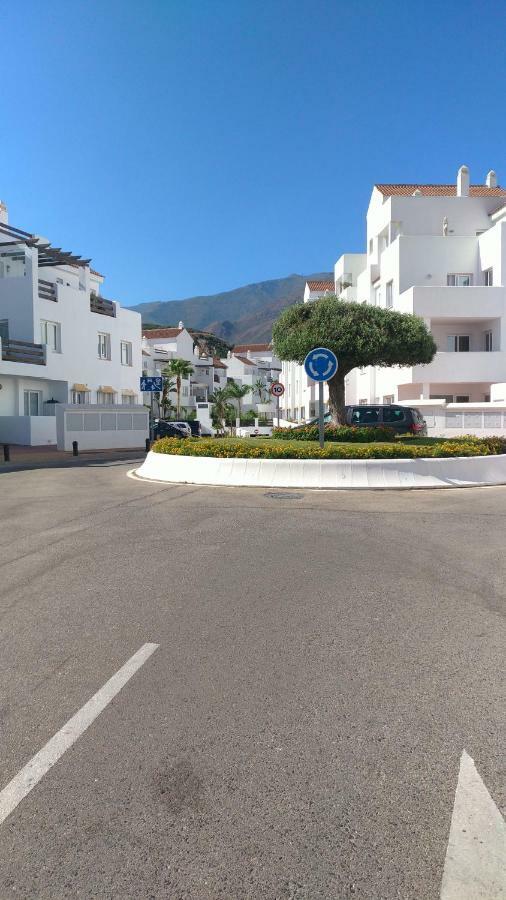 Urb. Valle Romano Capitolio 11B-C Estepona Extérieur photo